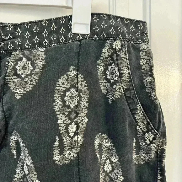 Knox Rose High-Rise Relaxed Fit Pull-On Shorts Black Paisley size XXL - Picture 9 of 10